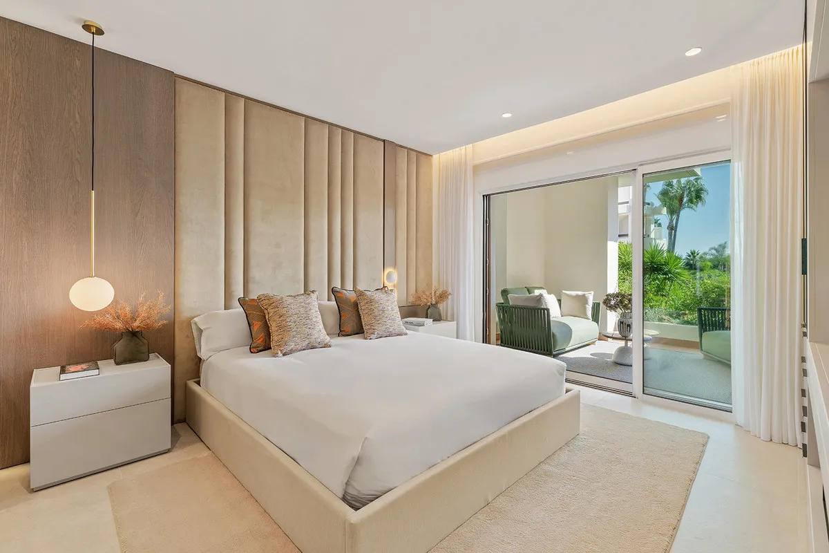 2b04423e-0455-40a3-9184-4ad992734220