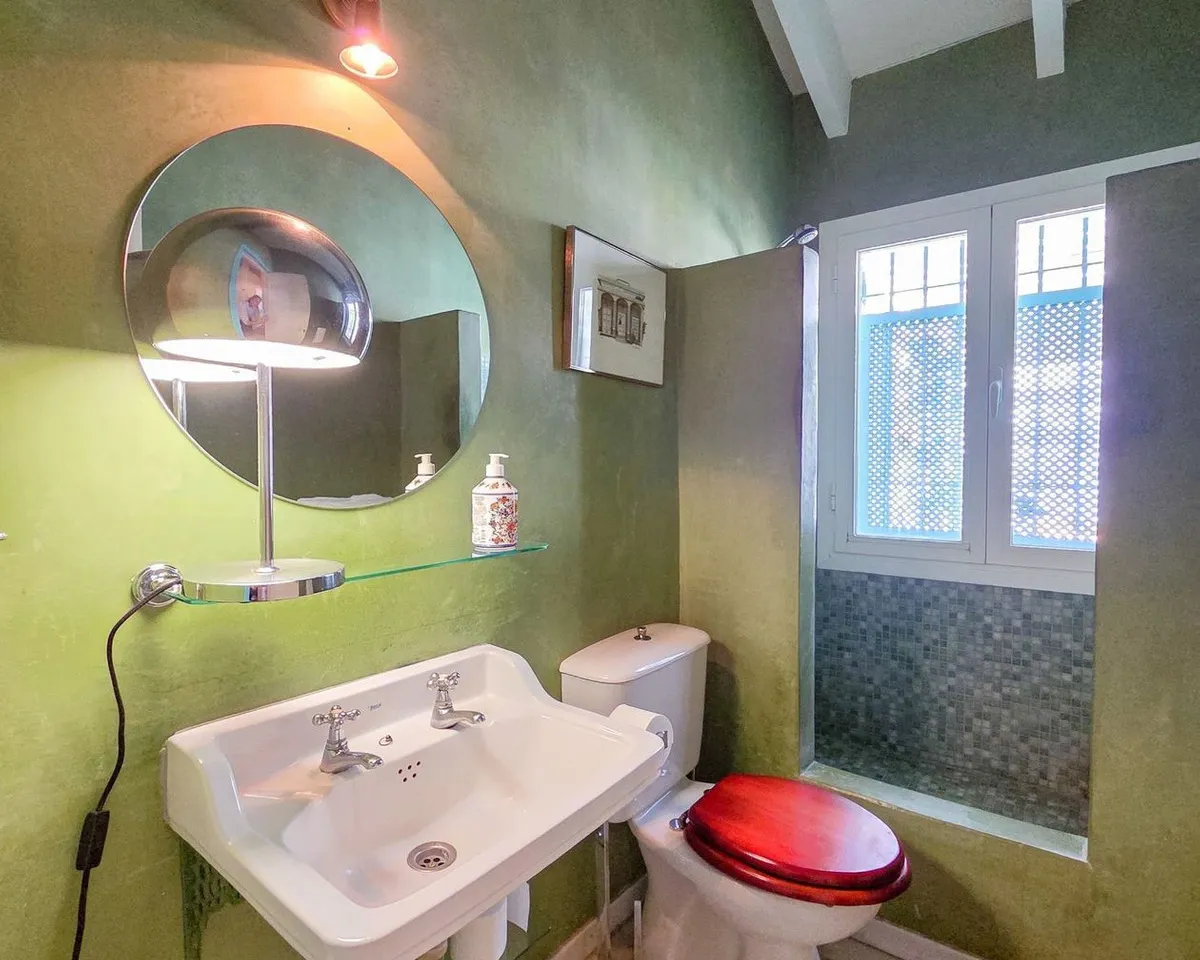 0c38eb03-182c-4399-a8df-f27b59c25ffd