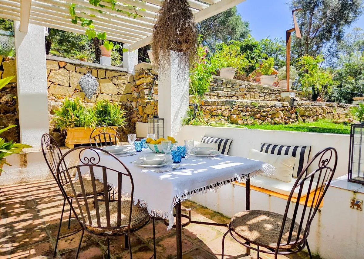 2c9b3c29-4aae-422c-937e-b6334c7c634f