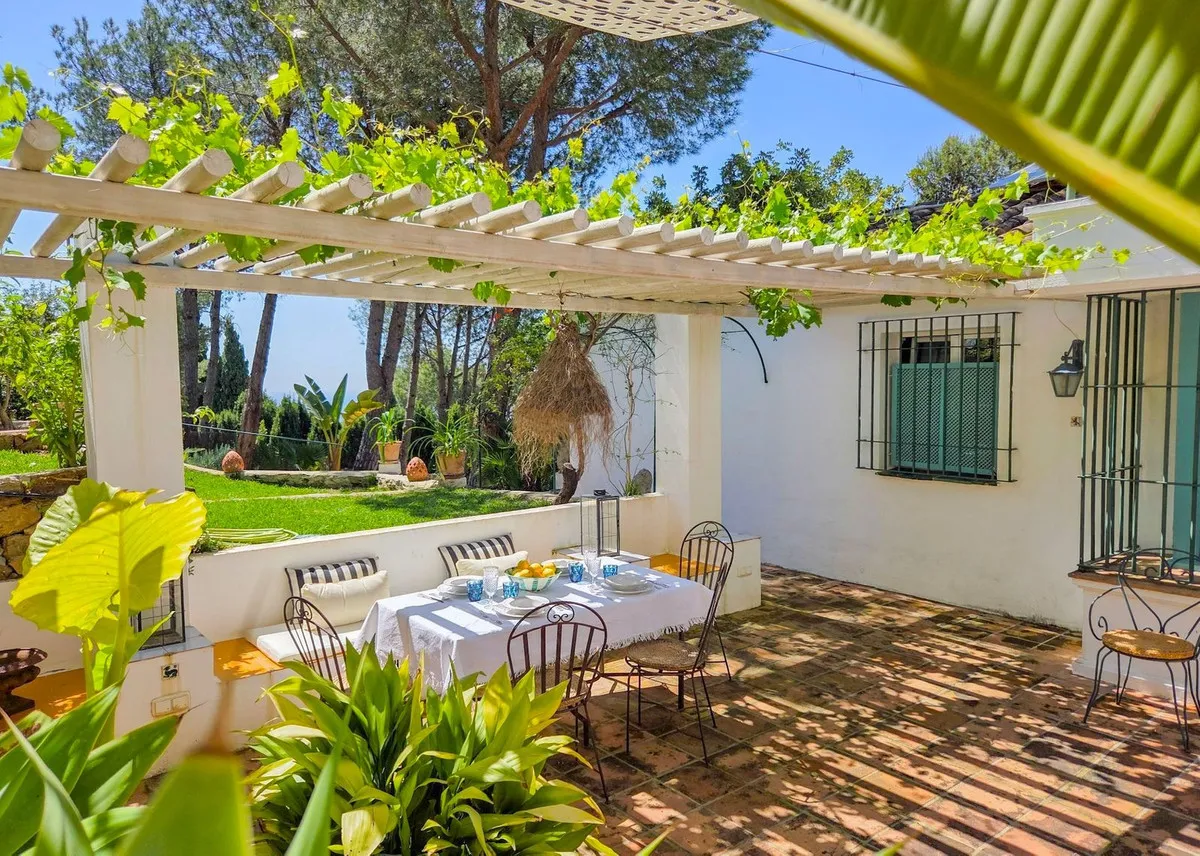 39a163ea-0b43-48eb-9901-3442afa2d1ef