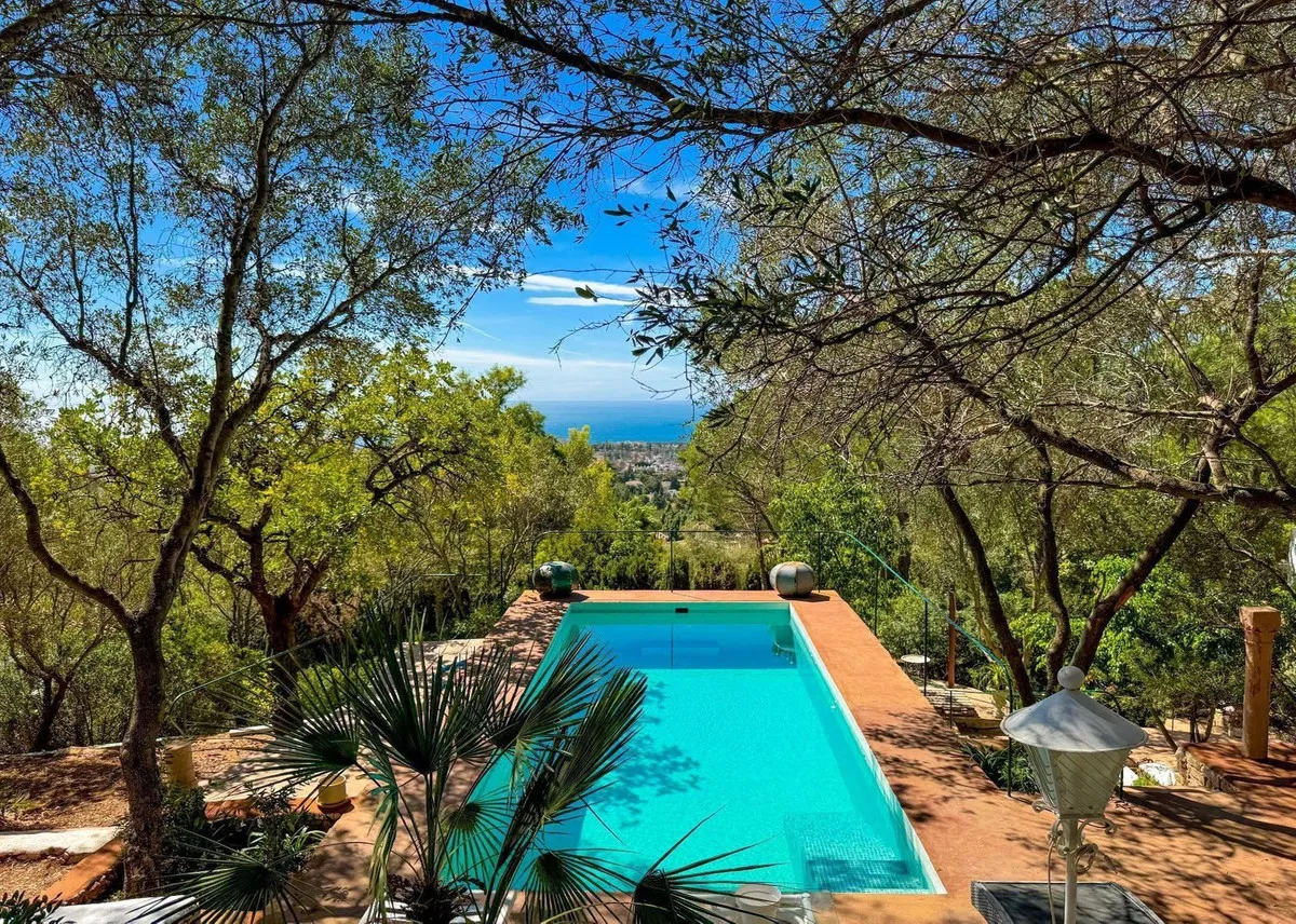 82c435b4-5316-4bd7-beca-2bee397251fe