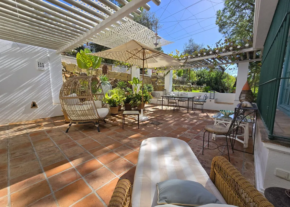 a3299067-b5c2-44bc-a33e-f8d70a6779c4