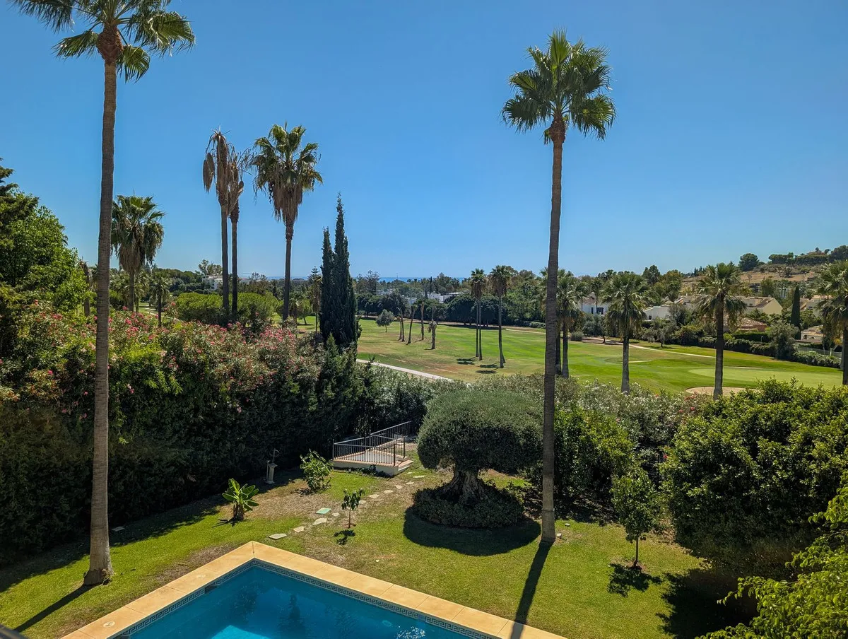 50f1b54b-69e1-43a6-b8e9-94eede5e5b68