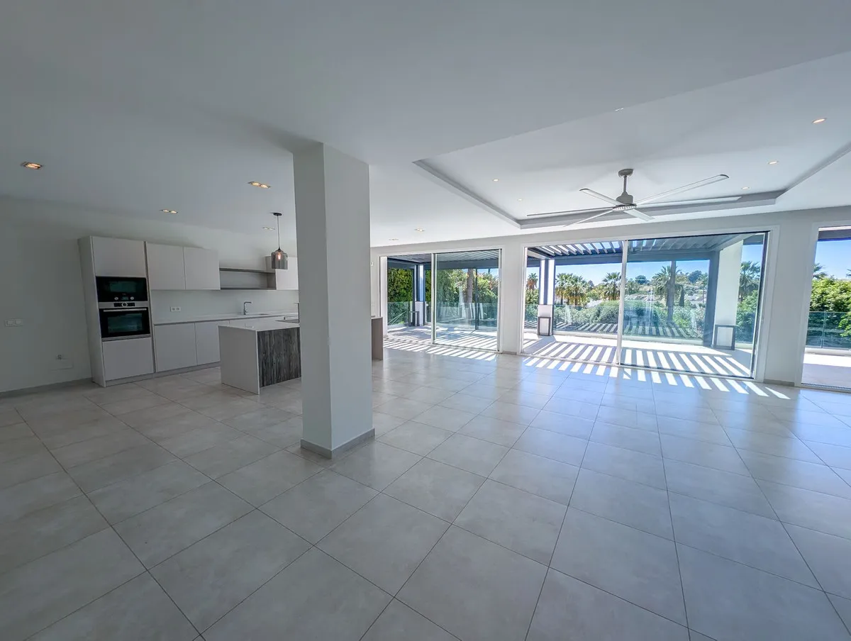 53b4216e-b4e1-4ba9-b417-304ccd96fa5f