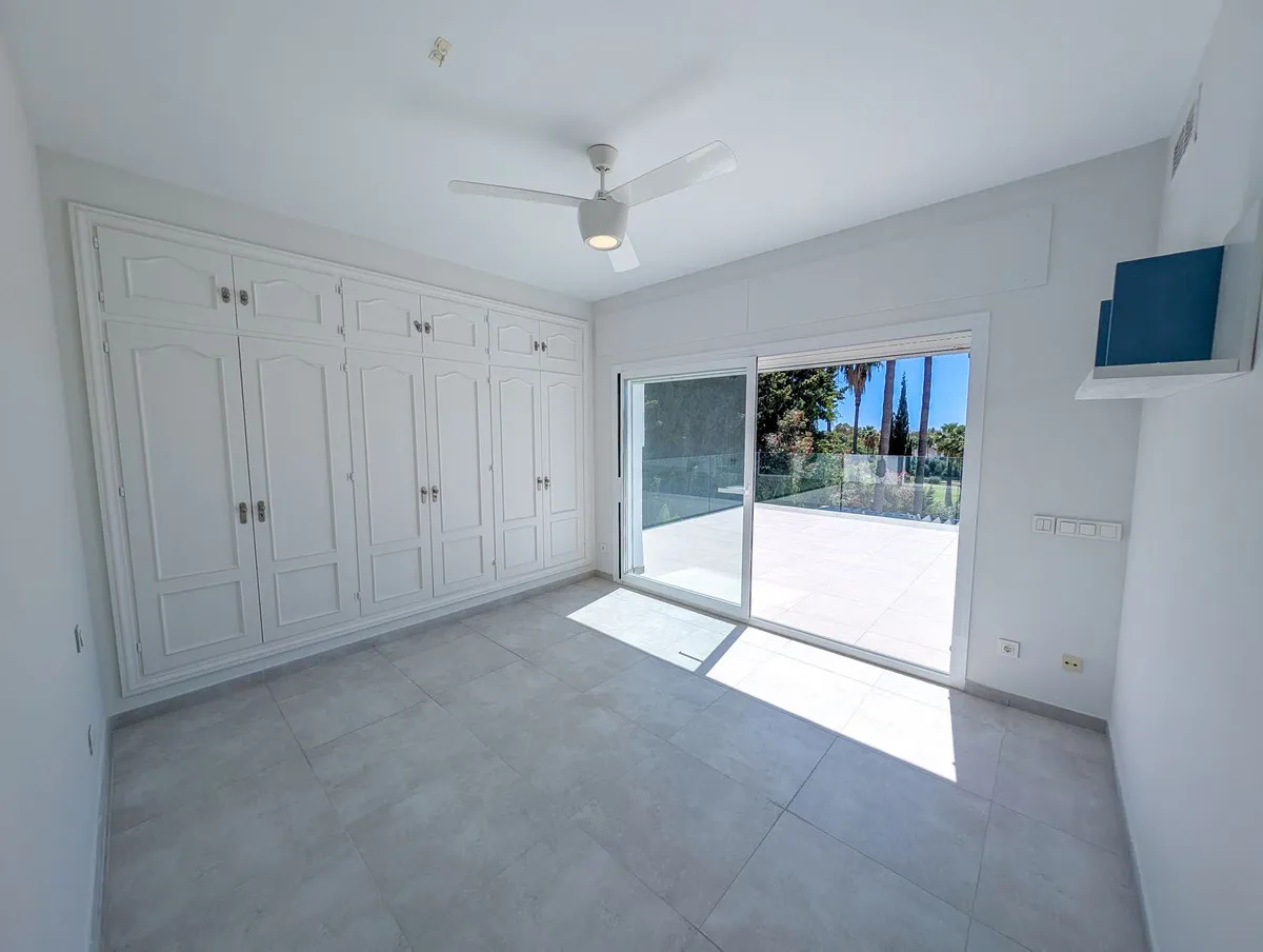 78a1989c-dbf6-4f33-9364-a0d4eb93d3df