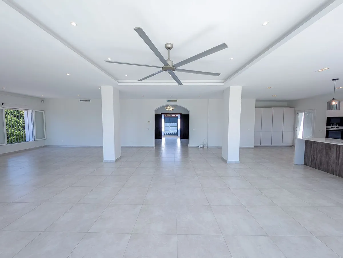 bf89232a-0eba-459b-b839-ef2988b26b2a