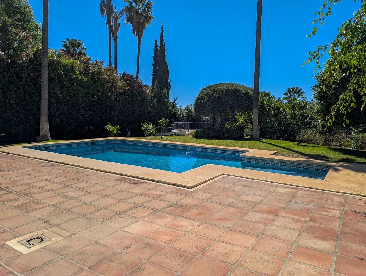 c41ec3ee-43ee-47cb-996a-b5fc650081dc