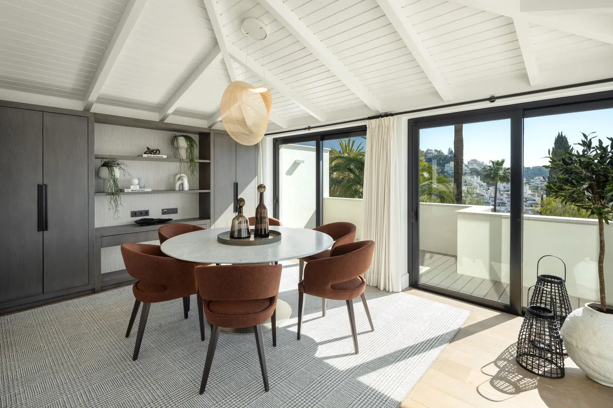 3734254a-3bd1-441d-a7dd-b1b8db7e9907