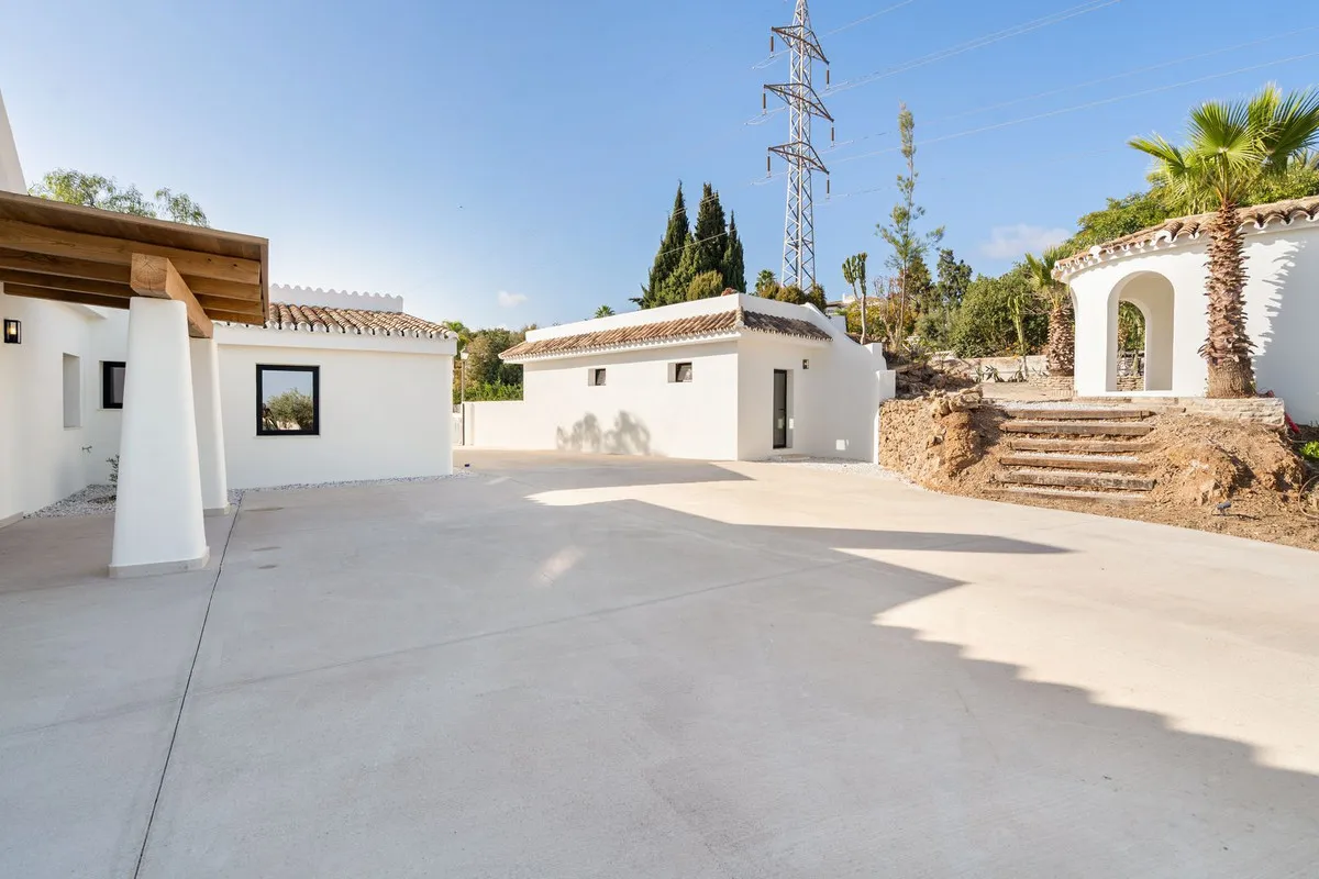 04360410-0360-4fa6-9a49-a0bbbfa293ab