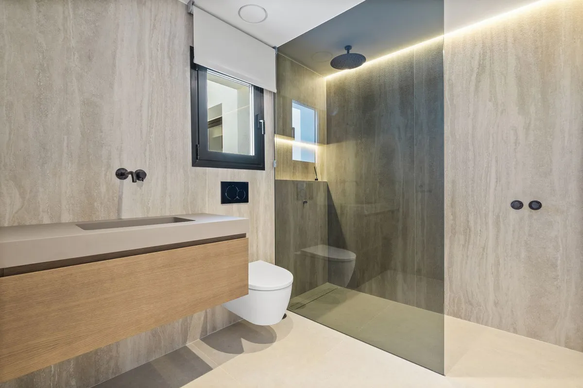 241fb4e8-dfd2-49df-89eb-8cc2b64dba7a