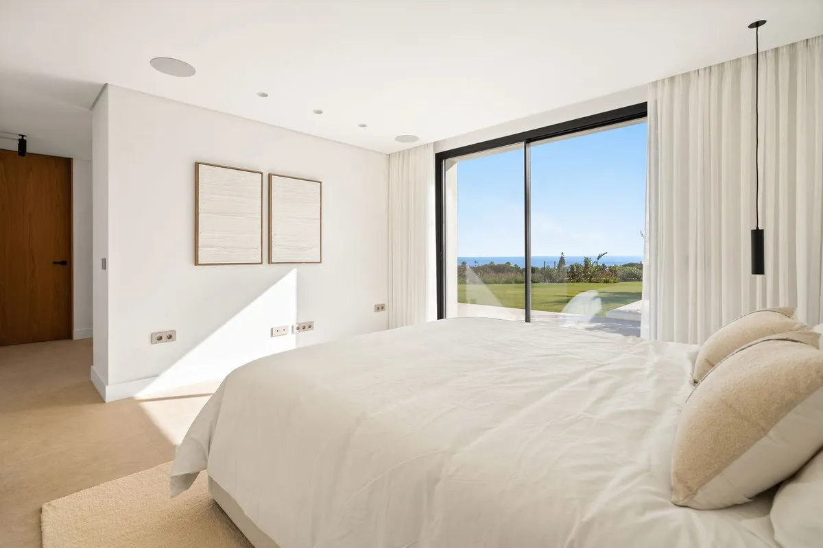 62baa38b-89ce-4407-bf8d-217e25932647