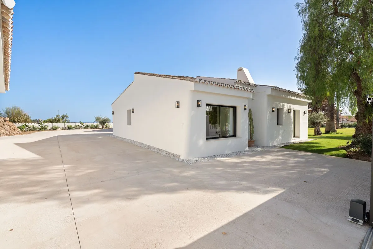 d129d75d-1295-438f-afad-913484f0e8fd