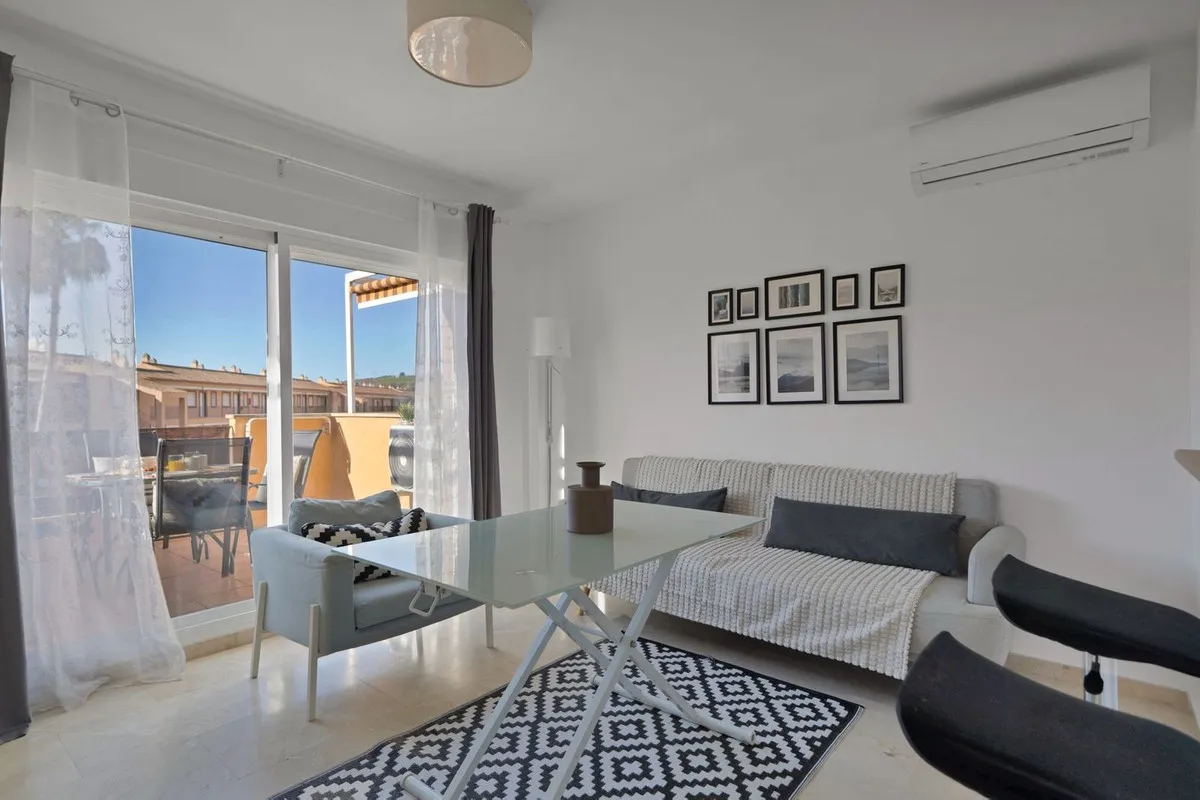 50077f98-43d6-4345-a9a1-ce954b1b9ca3