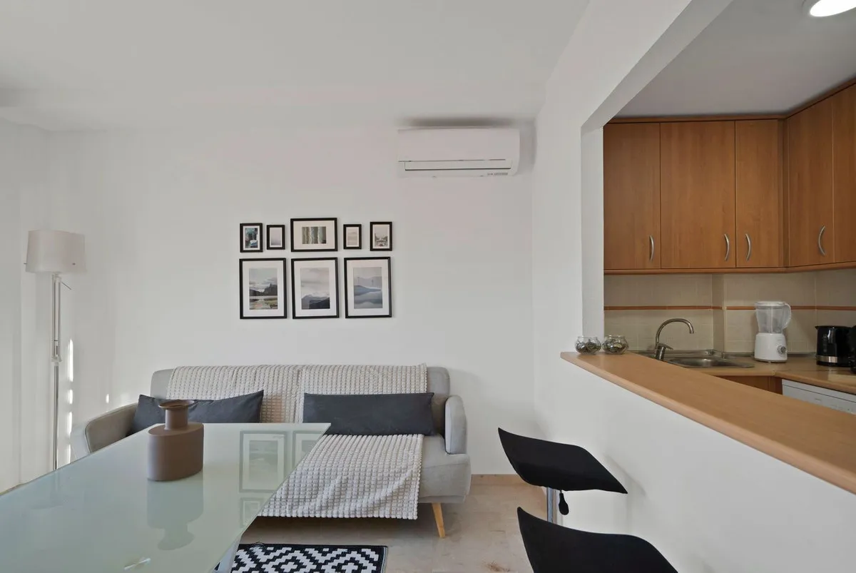 e02ba57e-d8bb-4641-a105-09a0a422dc9a