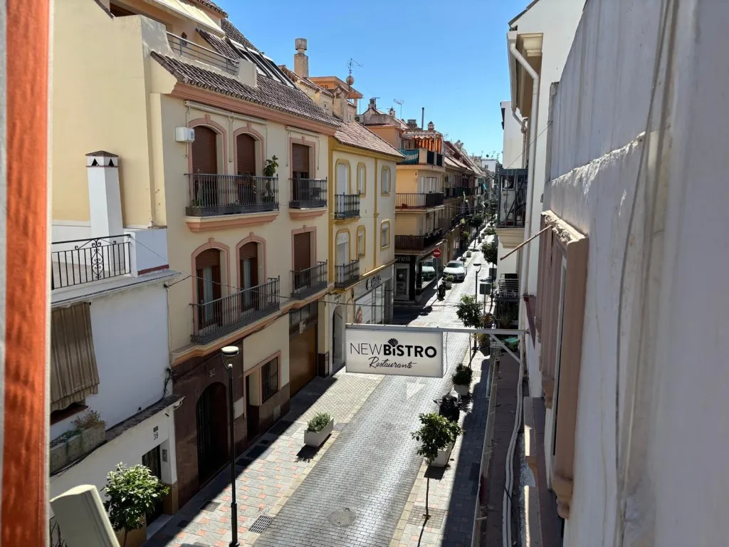 90d27ed6-c415-47f2-8749-9f6811de5c22