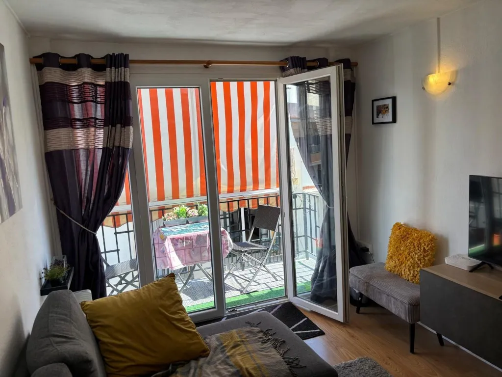 c29dcf68-afd6-43c5-a66c-b439a6c7daa6