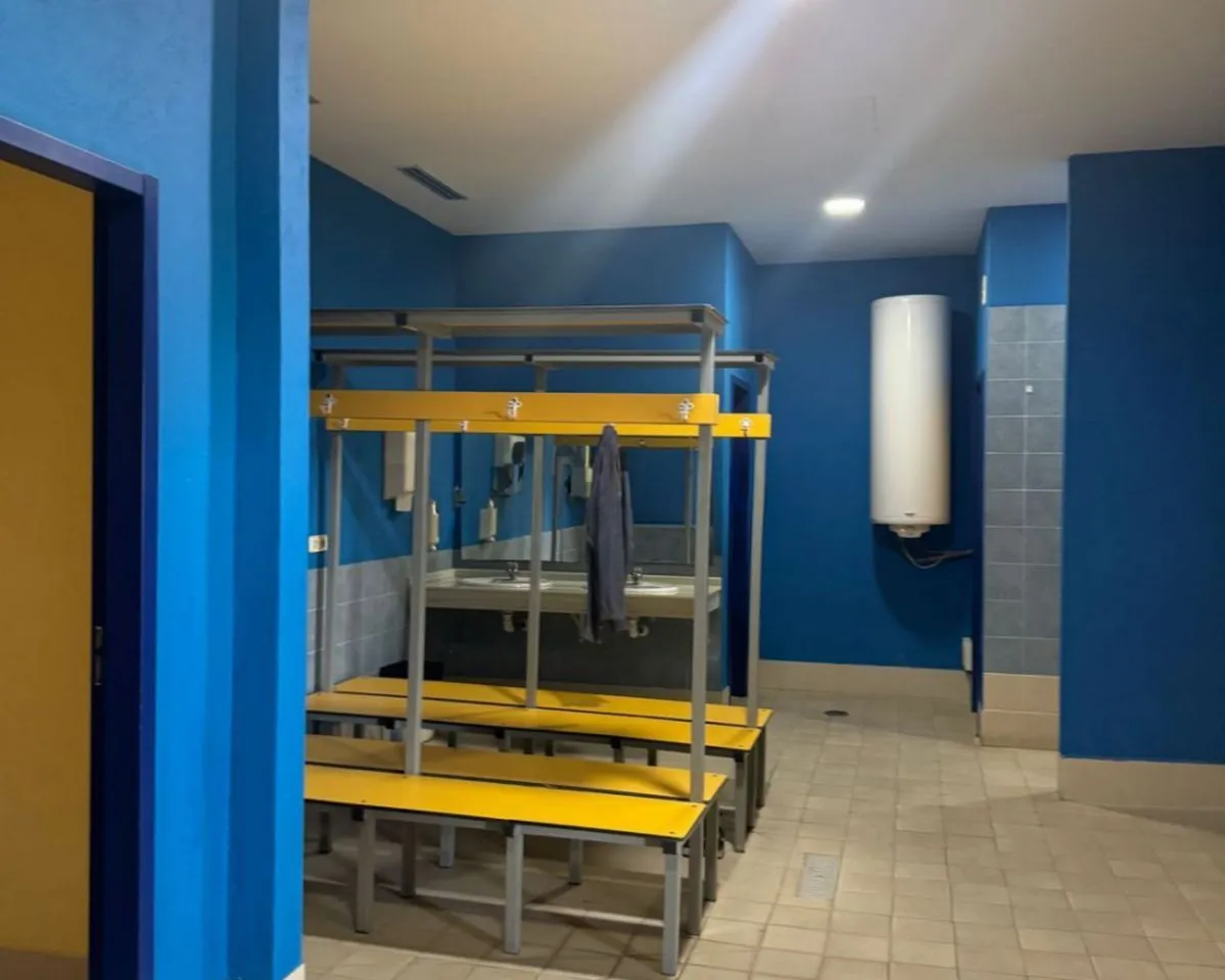 f9708706-faa9-468e-ad57-6fd1c9aef858