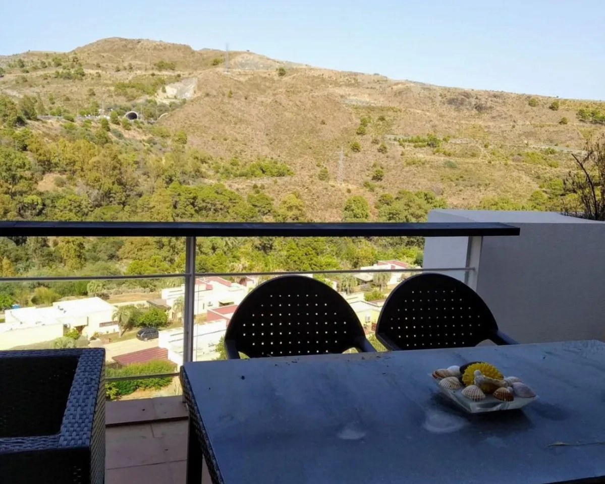 fe7703d5-bdf5-4526-b4fe-51669ef531e9