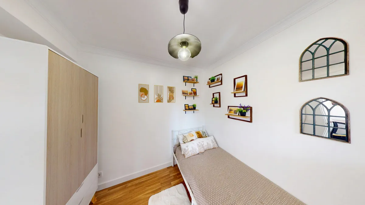 b578f312-217d-40c7-8dbf-af6444566c0e