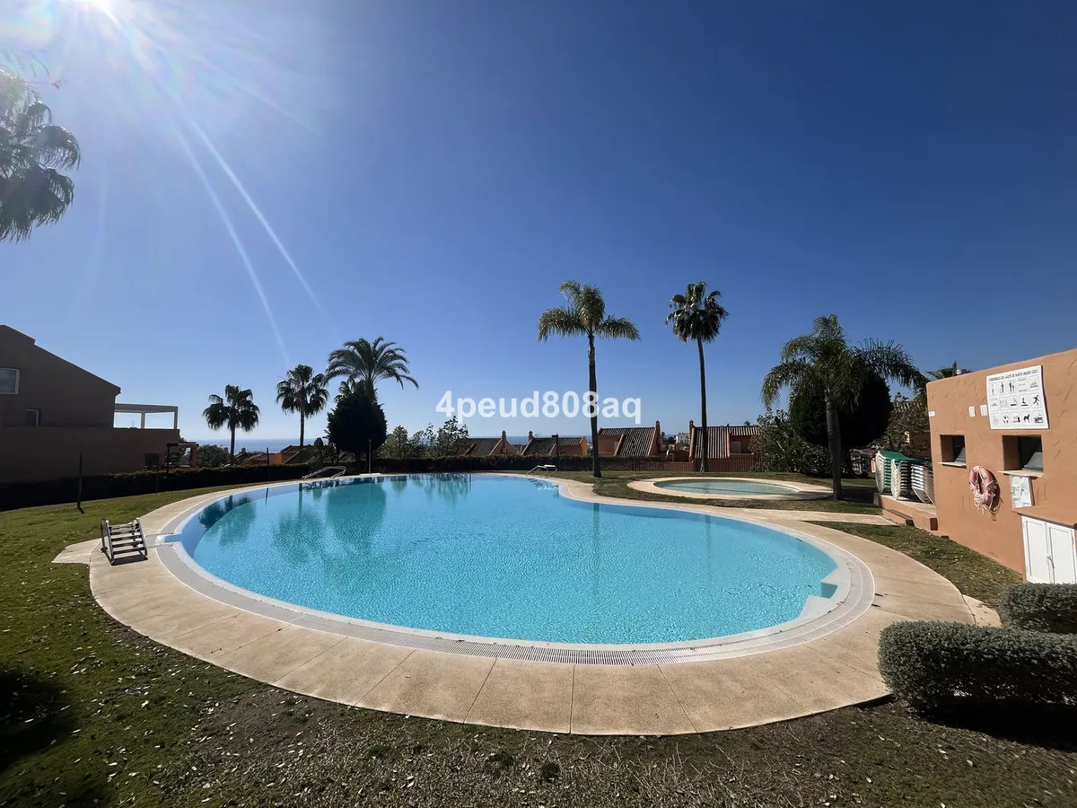 c3d8ea7e-fc1c-4307-8df3-032136149143