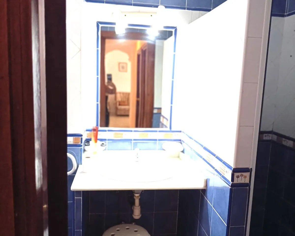 31ed9927-a3cb-496d-a407-8c67f7589555