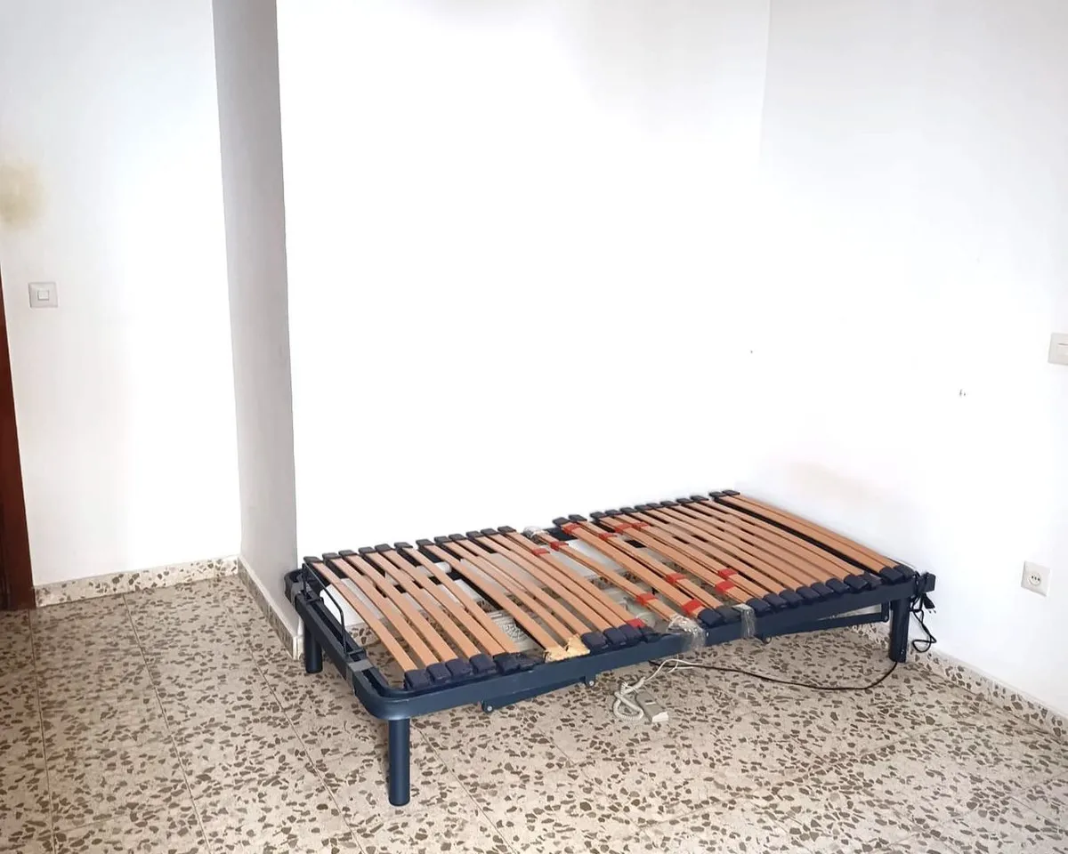 d7fa5bd1-4c45-42b6-a18d-0a995e265415