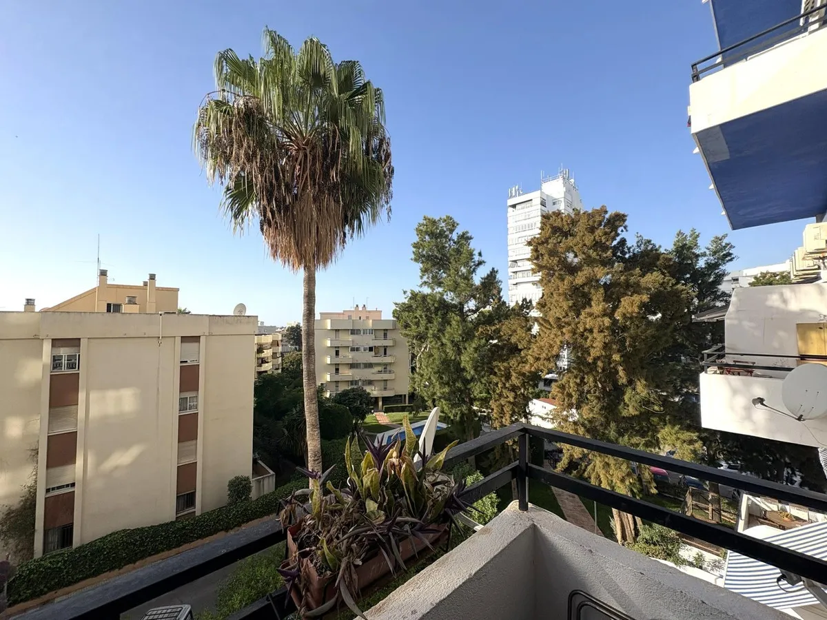 5c82be74-9c5f-4d9e-b739-4848ffb1006b