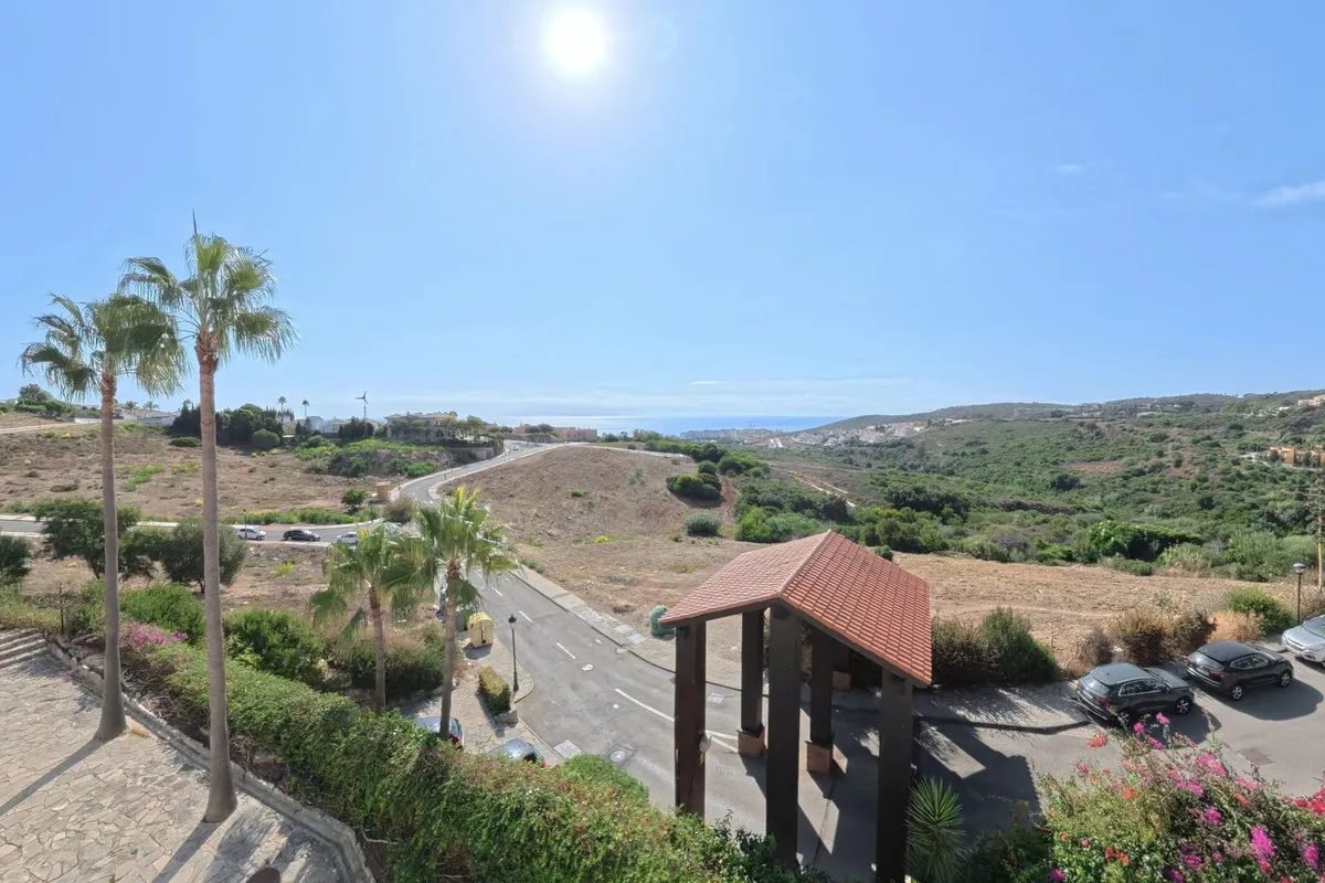 279fca7c-db4a-4ccd-ac91-182544674a12