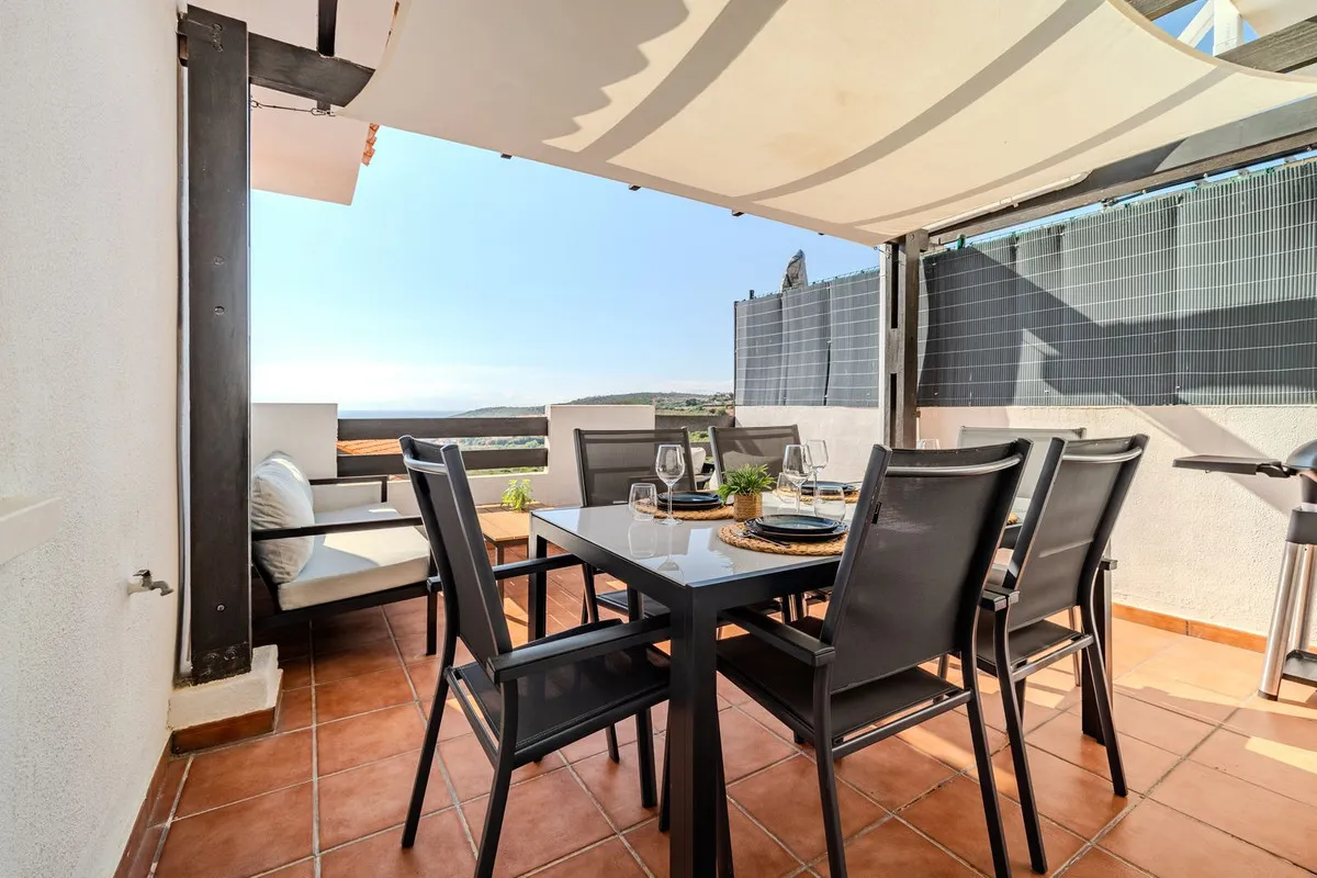 56035206-95ab-4409-8778-99fcb3d9d7b9