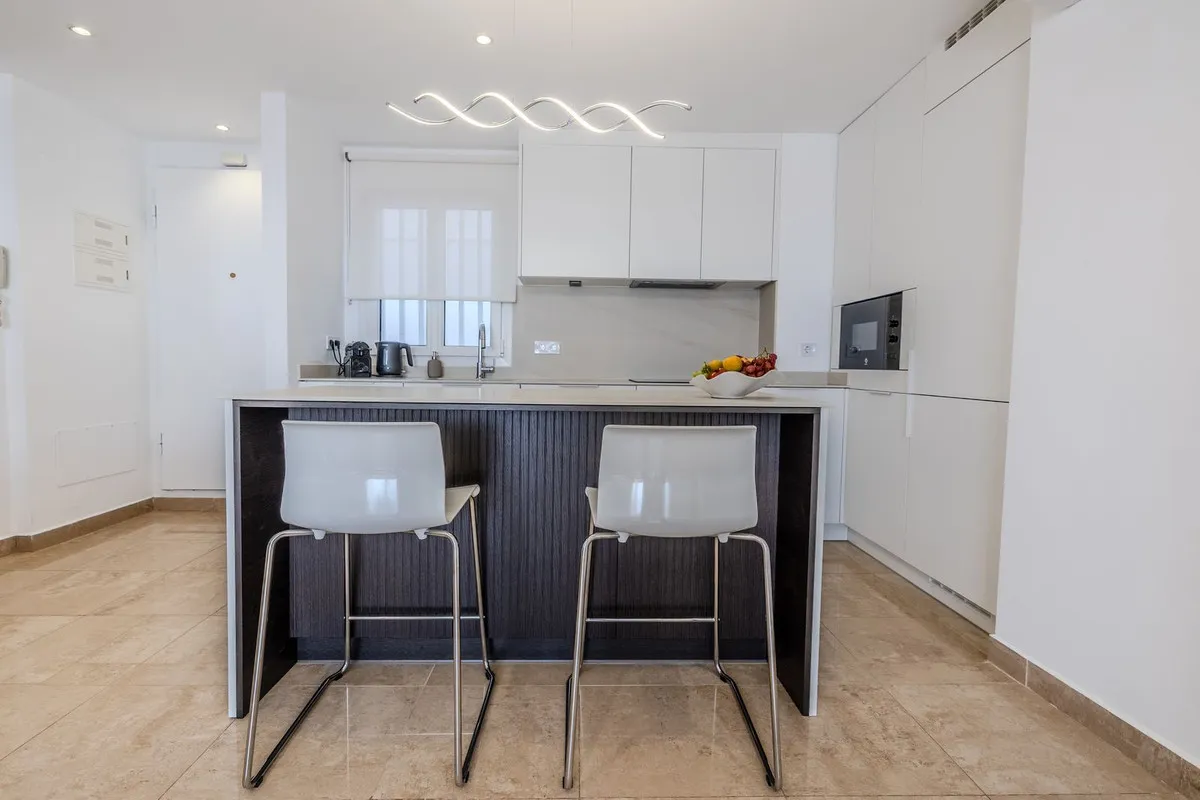 8c759d33-a45f-4503-b1f6-fb16e9320d07