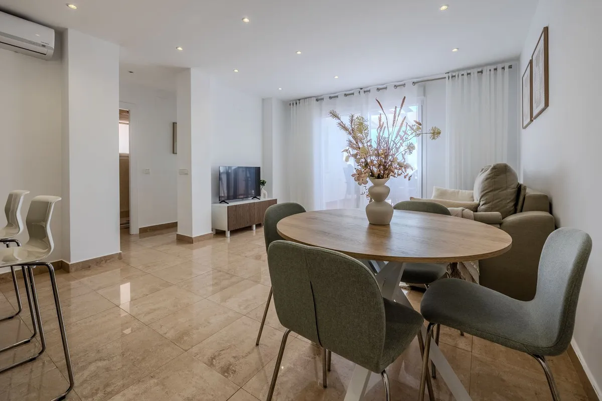 fc98fb54-40f9-46dc-819c-f4aba9c58e49