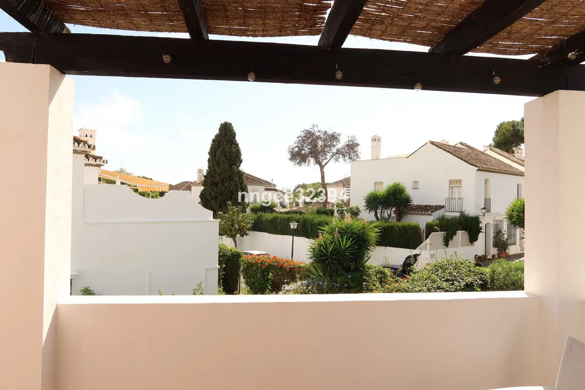 41fd241f-6062-4f11-b7d2-dccd4948a198