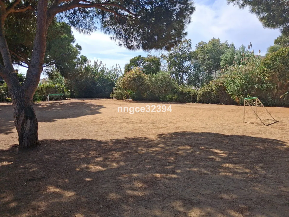 51751e31-ffe4-4077-af60-8893022bb548