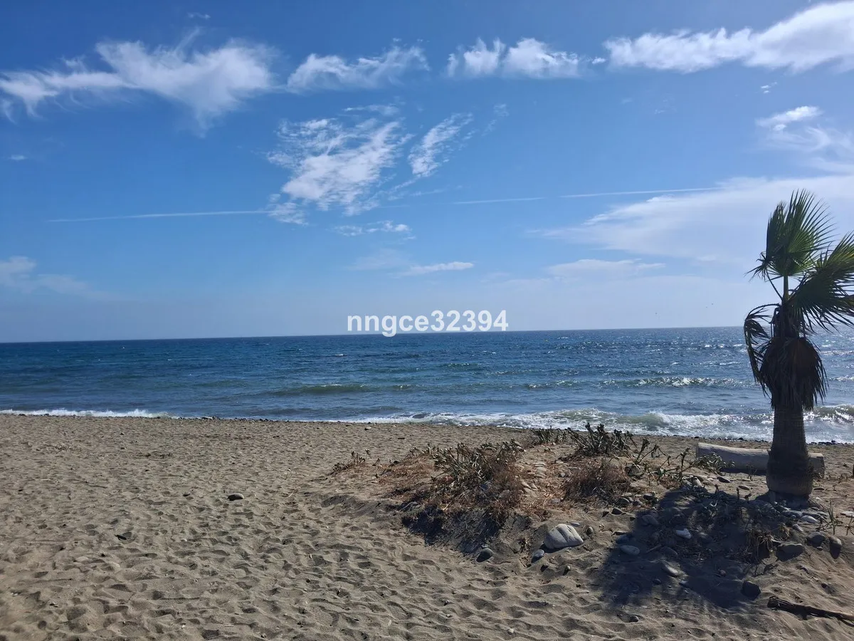 ca594564-53d7-45c9-982a-6a23c858962b