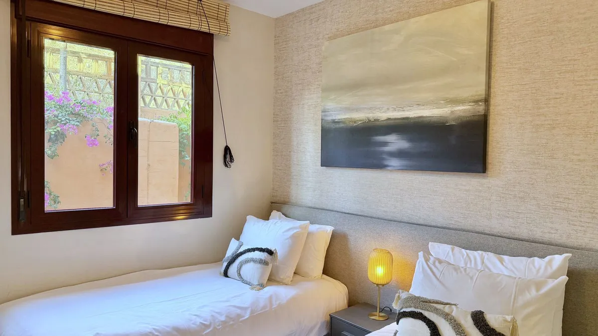 28dbee6c-c72f-4d65-b604-f1774a374763