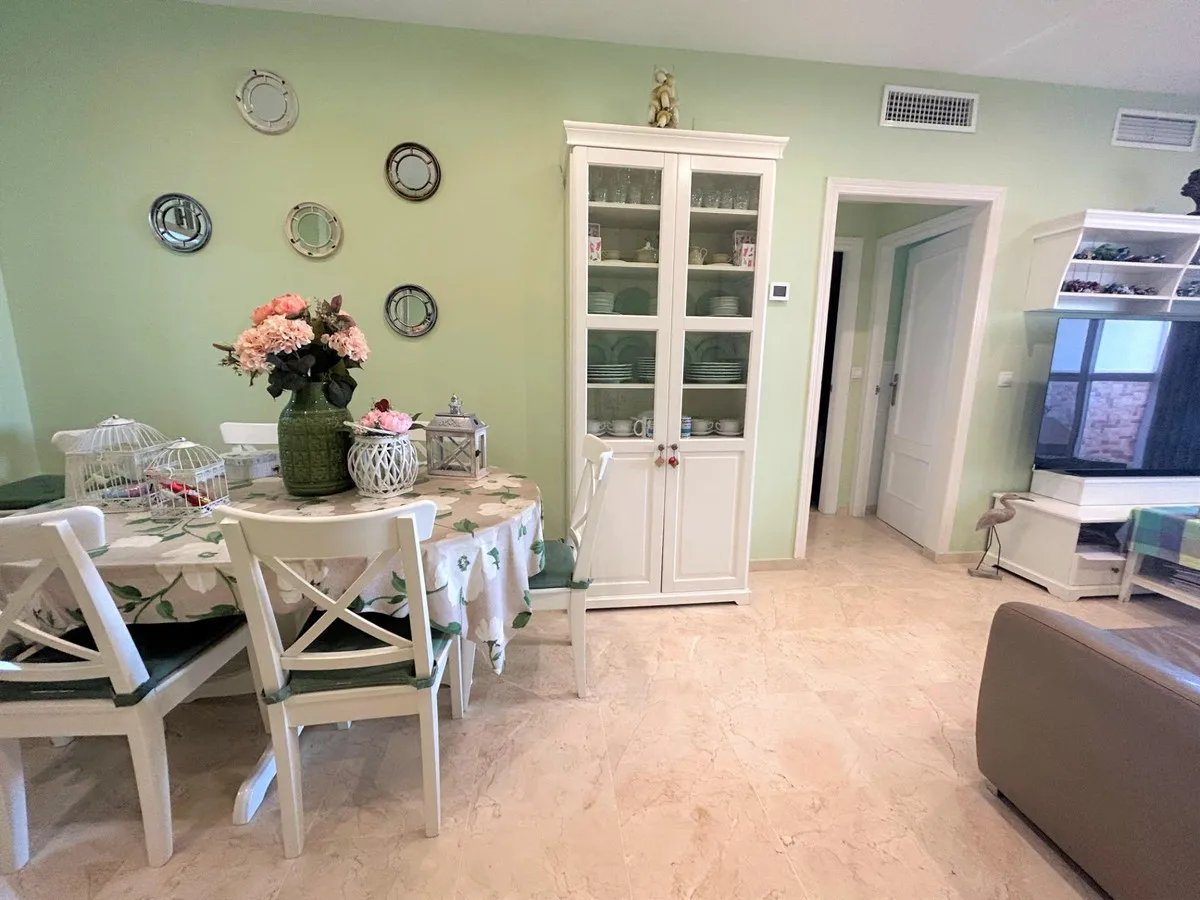 8ec294e8-d6d9-4092-9b3b-2a467a2fffa4