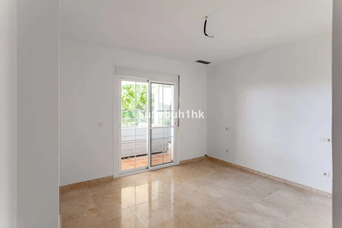 b7f4b9f9-2444-47e3-b85e-5cd5deaa87fc