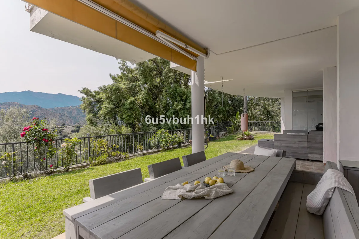 f121f1d4-83b4-4538-9008-a3393ca166e6