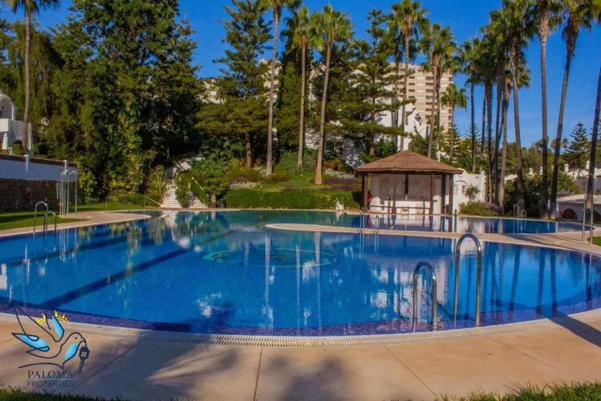 2b833e54-eea7-4417-a6eb-4bf4b226a9ae