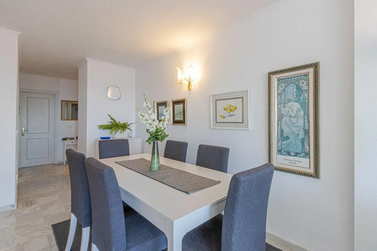 63bef274-4fa5-4c64-a90f-3cf888b77646