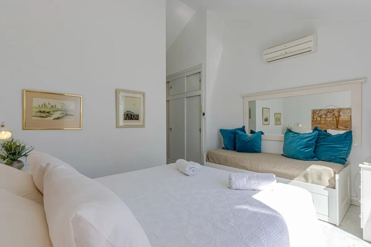 921186d6-d7ff-42d5-b090-22ab03685b69