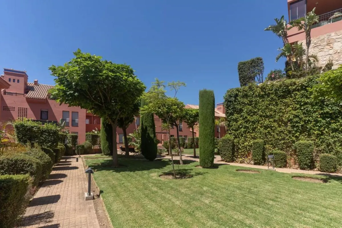 592c50cb-a6b0-4f48-b0bb-015c6a7169c5