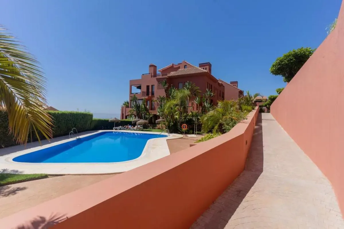 8620d623-4f7c-4585-a9cc-c12c71216d4e