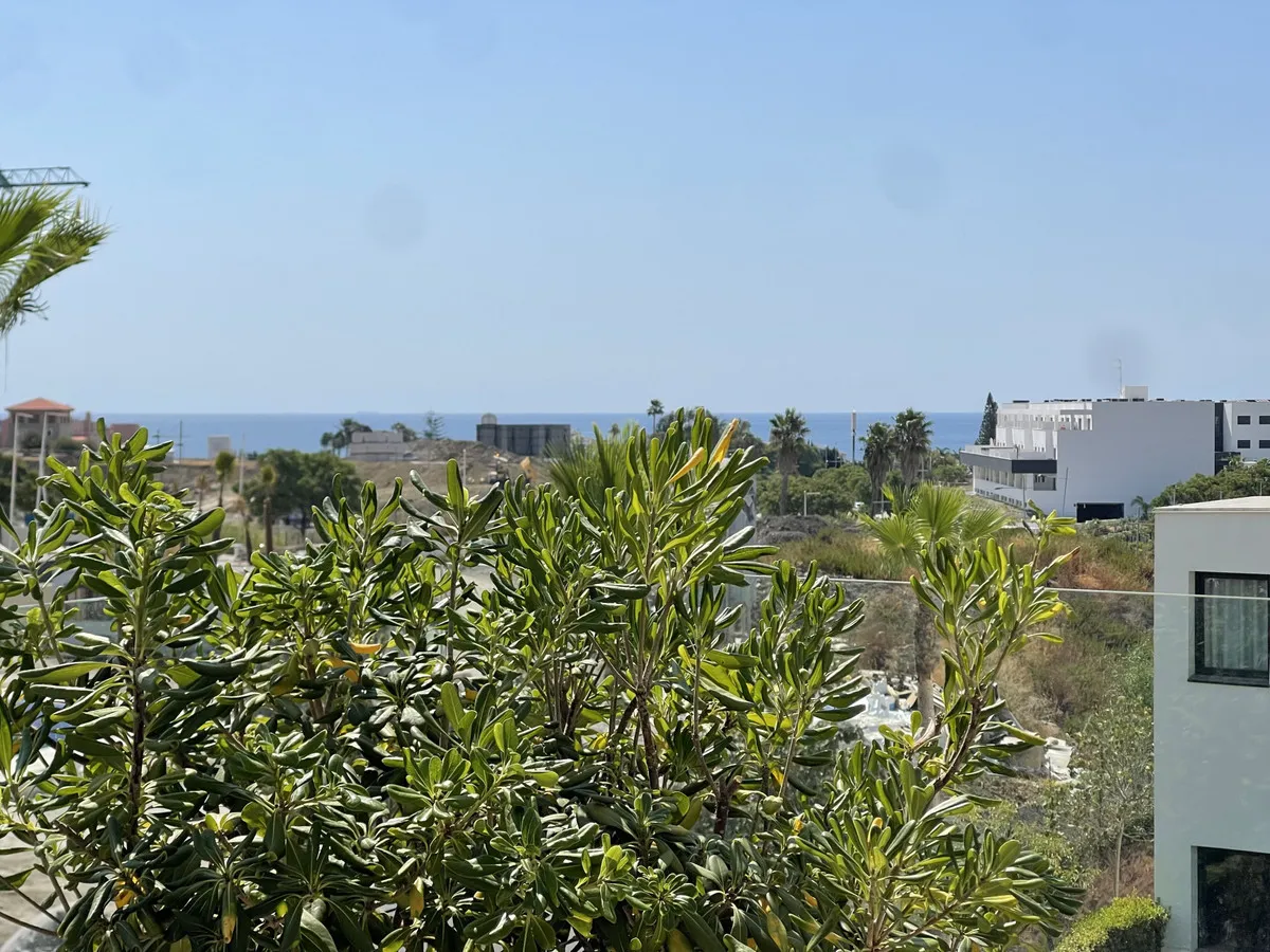 8c58400f-2363-41f1-92c8-685b2b1bb97e