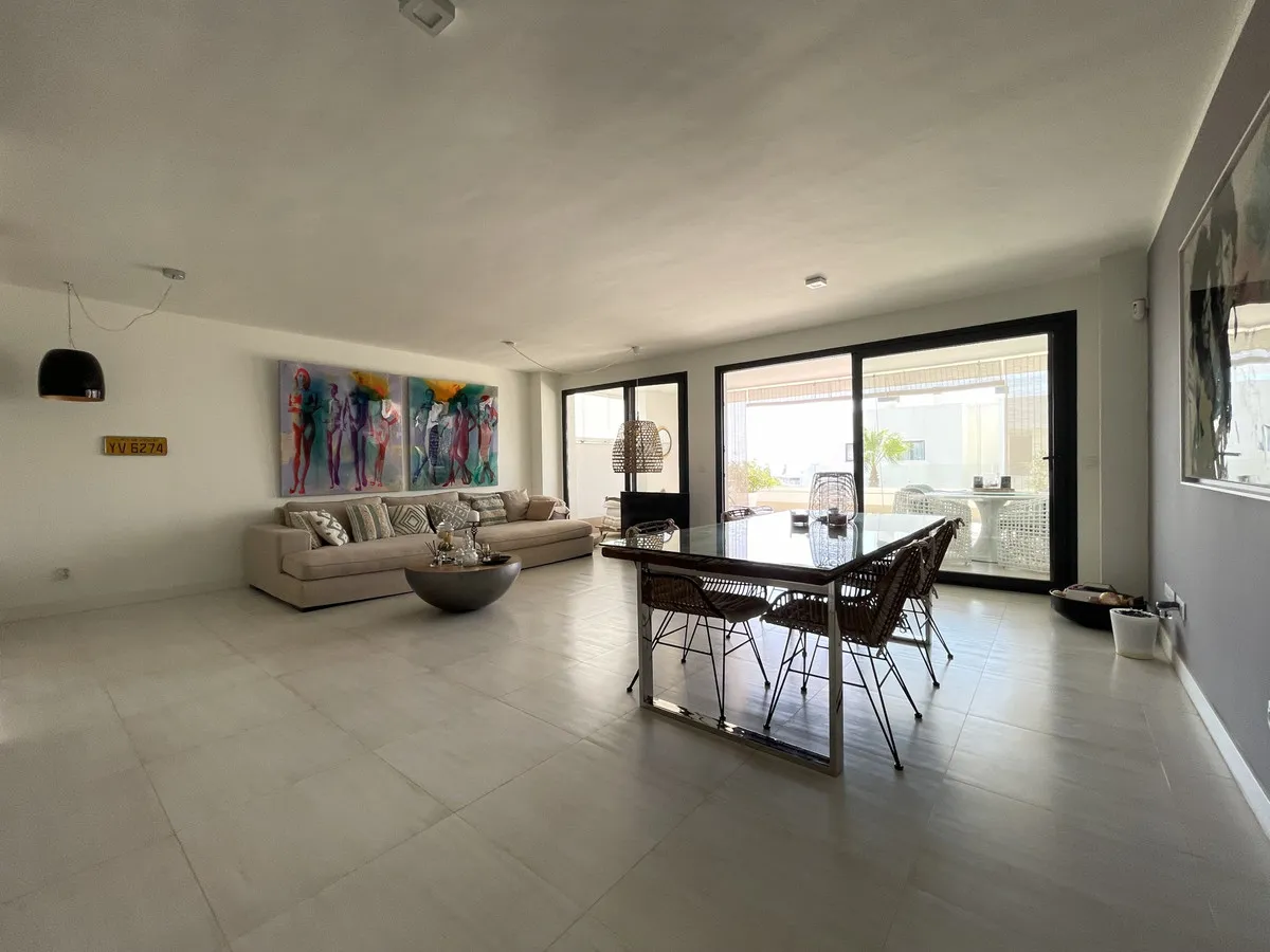 fcf43be6-ce38-40d7-99c4-f1e4cf4a7ec7