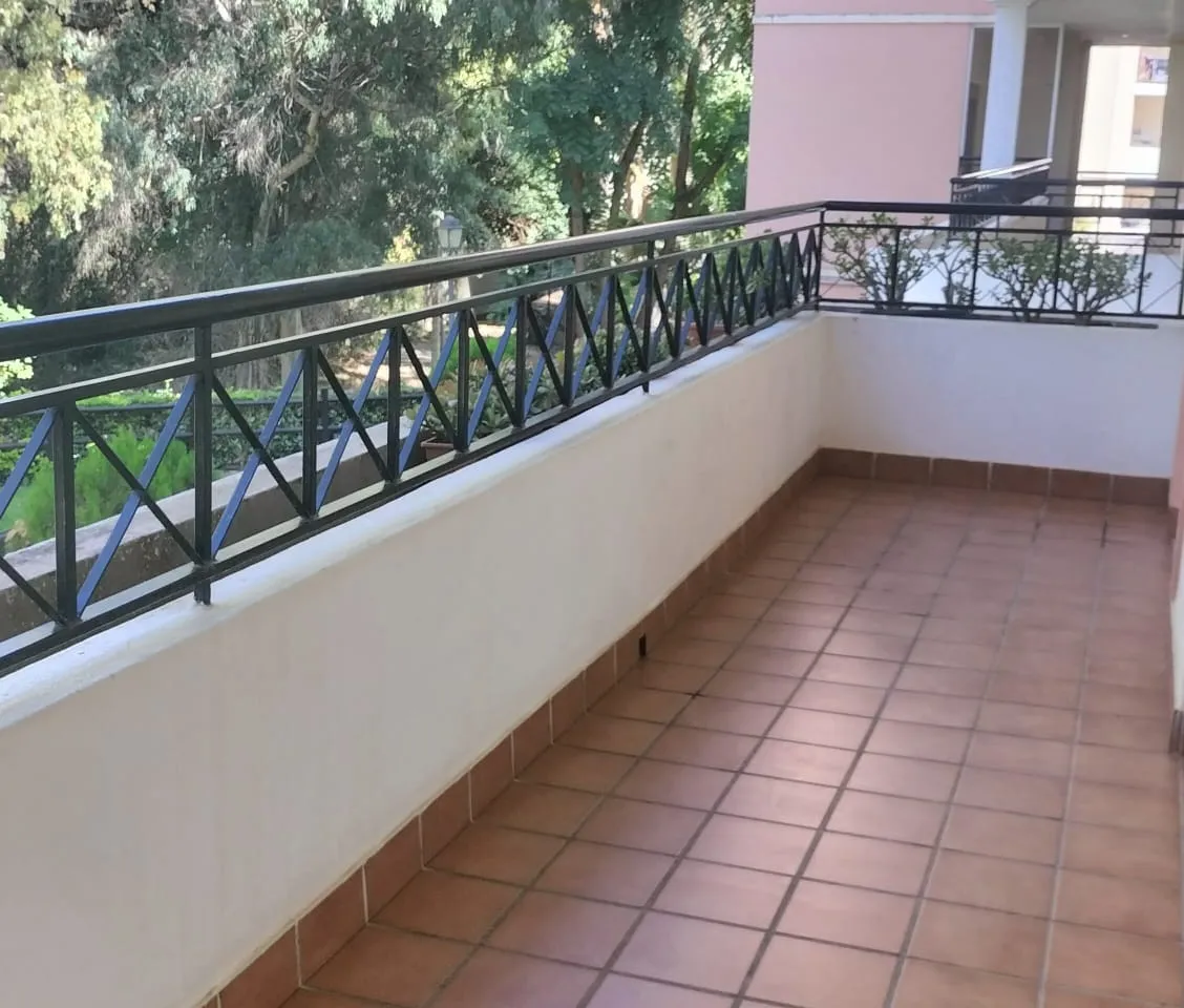 f2753667-e8c7-41d7-b599-8f460bf6acd9