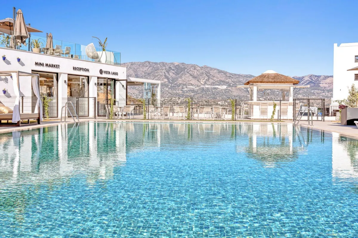 1eb4df44-b052-4102-a813-8e64b9fa6023