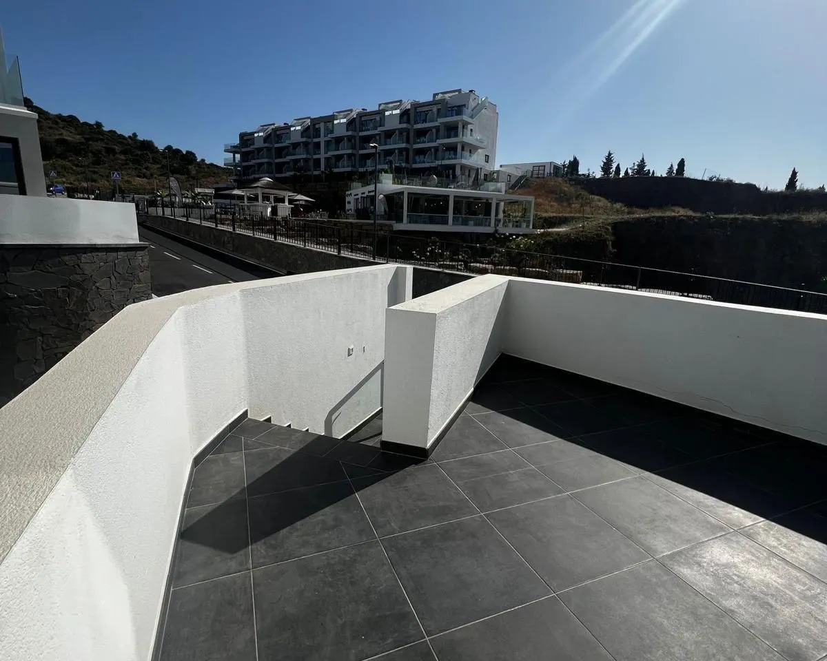 3fa90408-2427-476d-937f-fe86e5505614