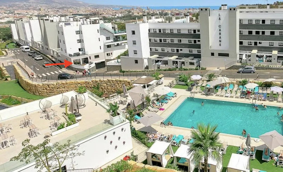 cf6f1fb9-0f77-438c-adc4-4b2ac0cff495