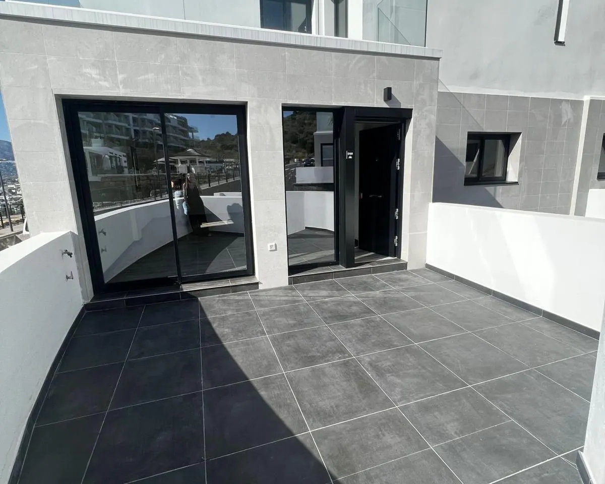 fe497992-1e38-4470-8990-abd371e4ef3c